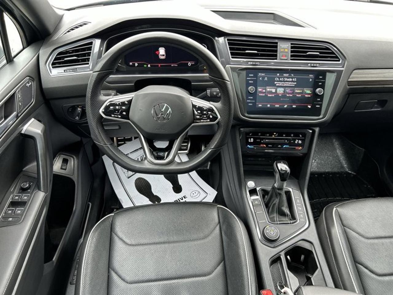2022 Volkswagen Tiguan Highline R-Line 4WD | No Accidents | 360 Camera | Ventilated Seats Photo