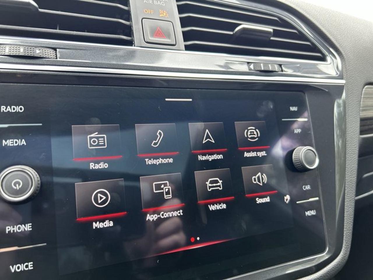 2022 Volkswagen Tiguan Highline R-Line 4WD | No Accidents | 360 Camera | Ventilated Seats Photo