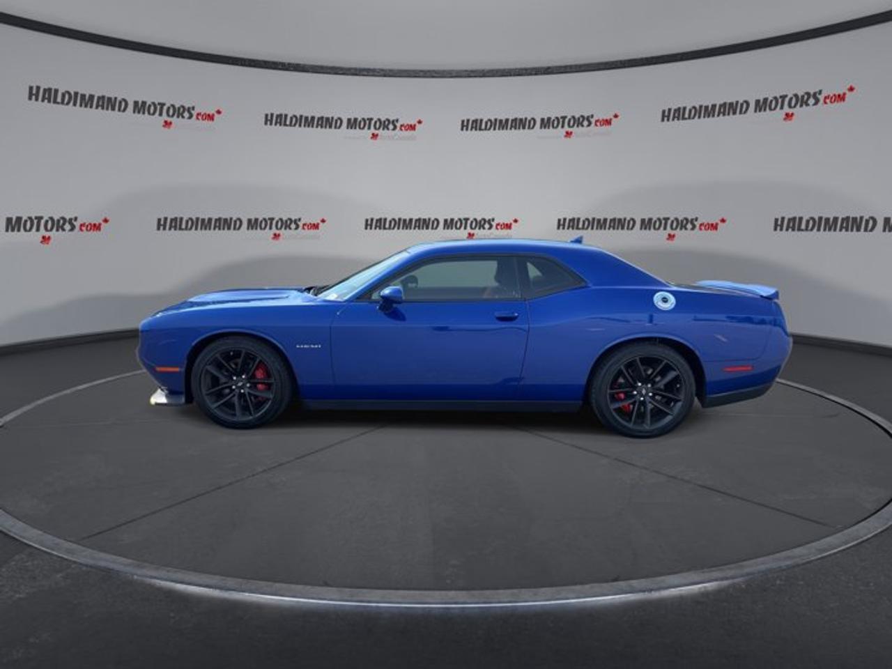2022 Dodge Challenger R/T | No accidents | Leather Seats | Performance Handling Group and much more Photo4