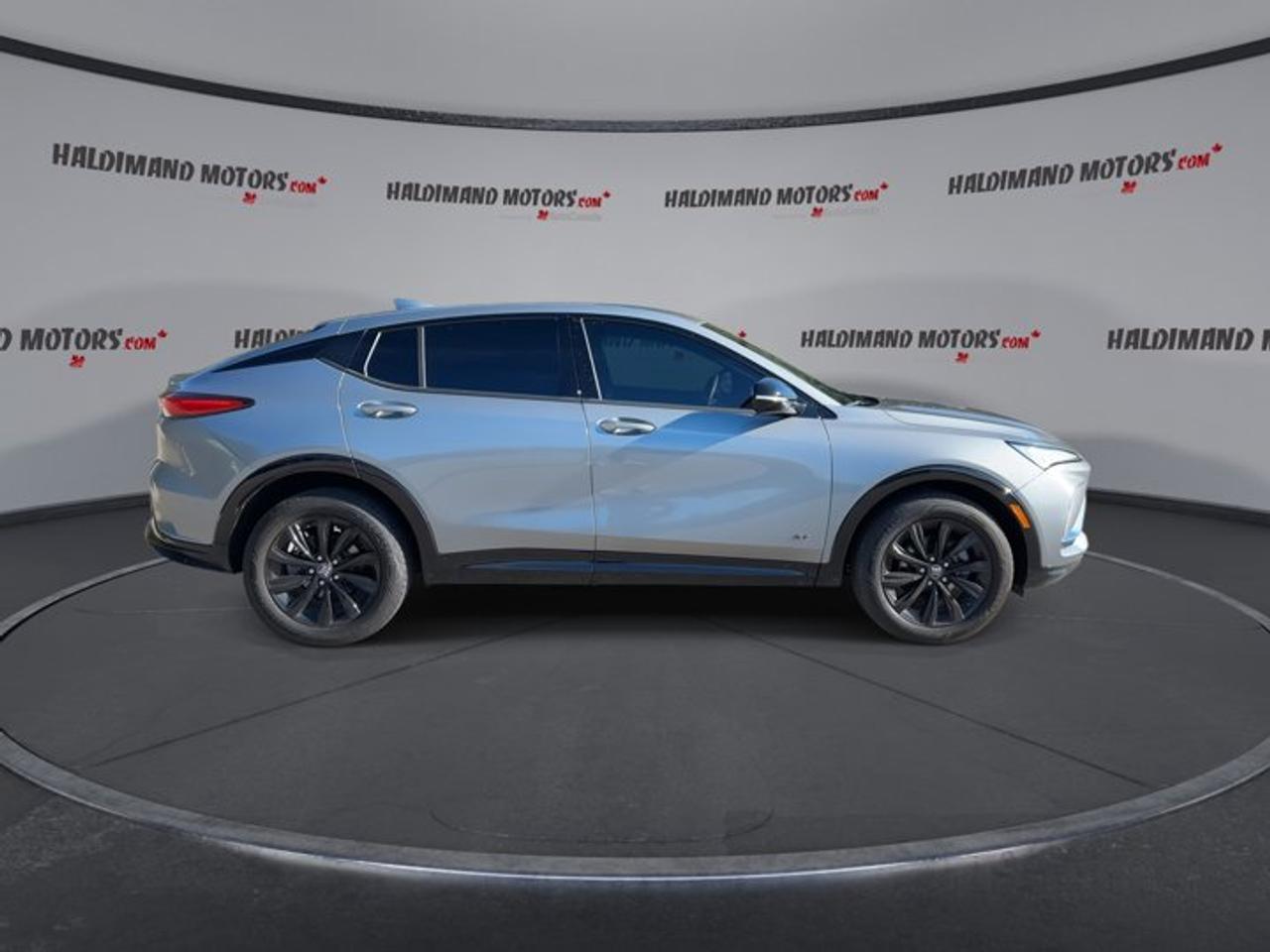 2025 Buick Envista Sport Touring FWD | No Accidents | Heated Steering | Leather Seats Photo