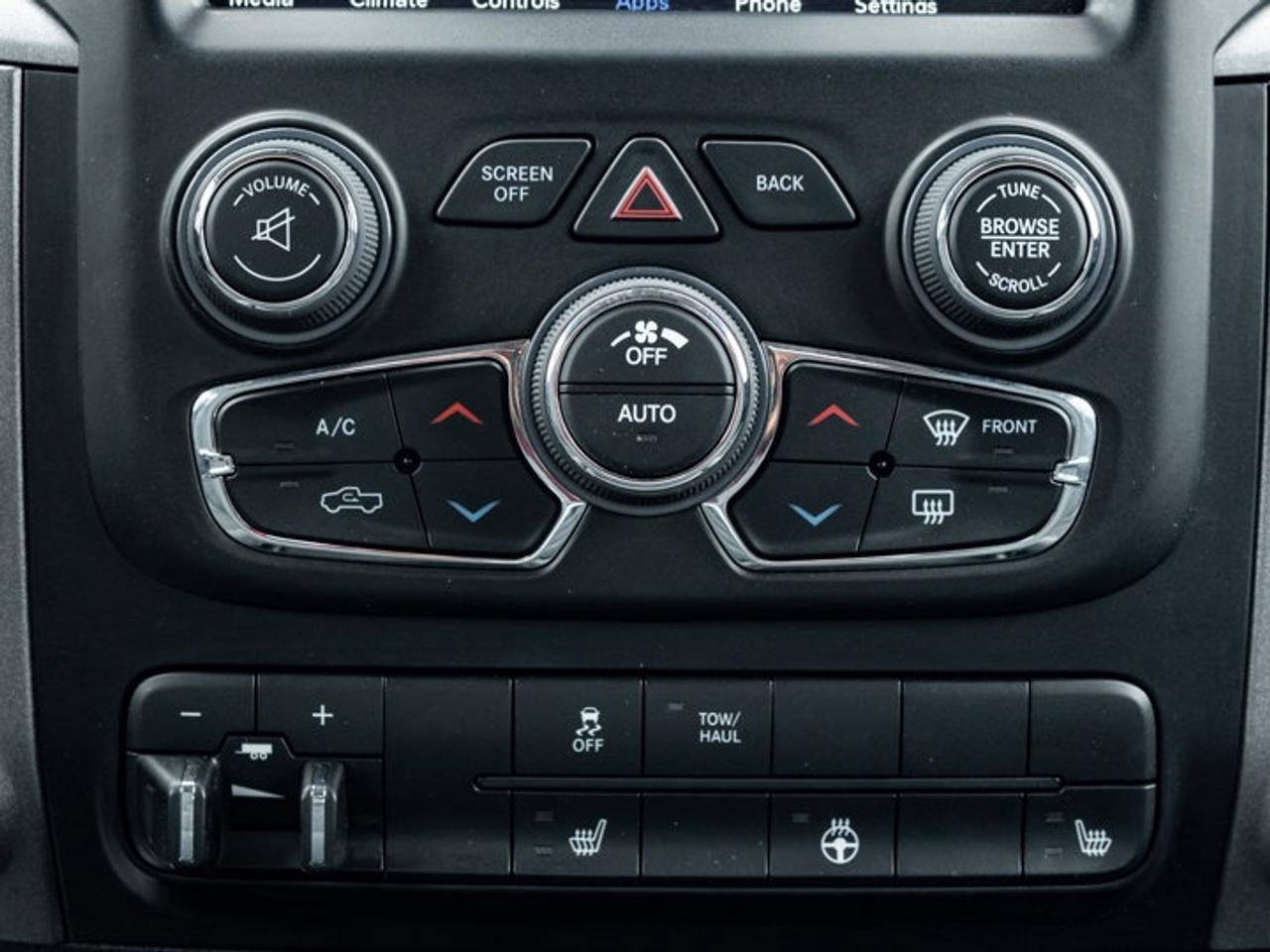 2020 RAM 1500 Classic EXPRESS Photo