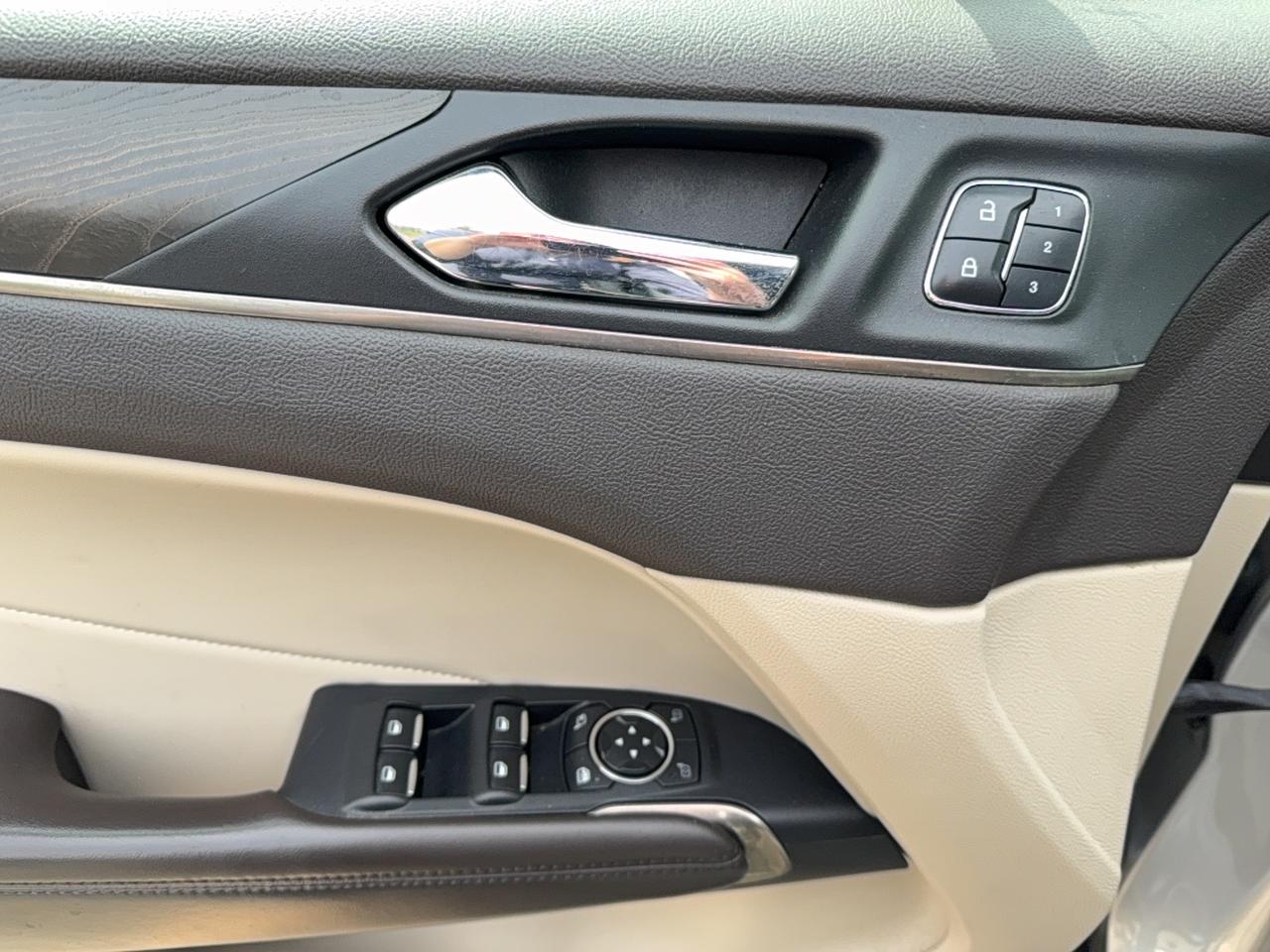 2017 Lincoln MKC Reserve Photo