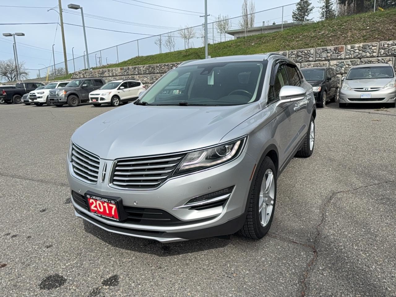 2017 Lincoln MKC Reserve Photo2