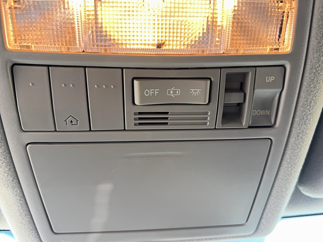 2016 Toyota Venza 4CYL AWD 6A Photo