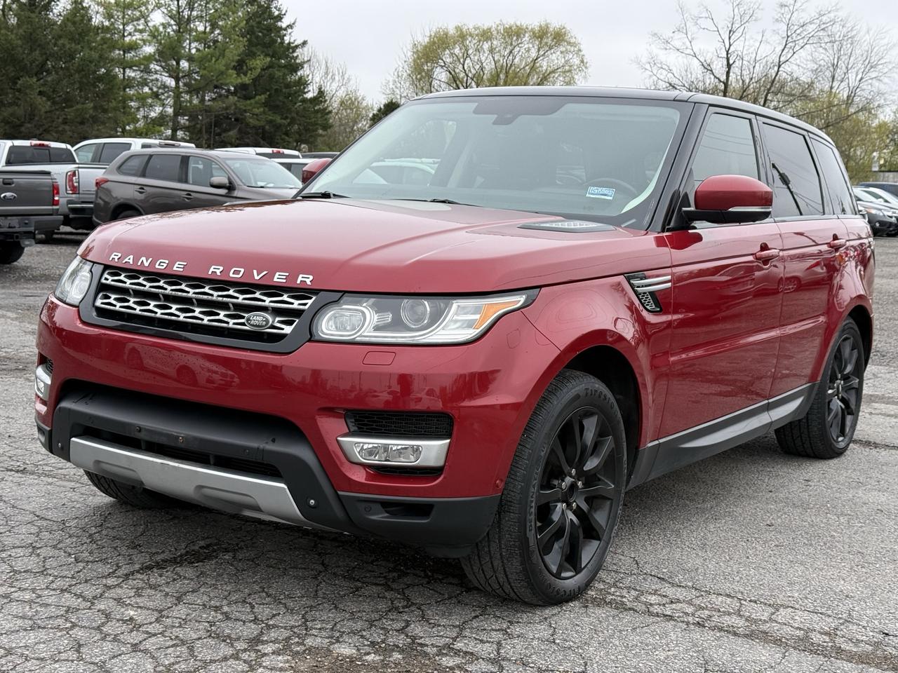 2014 Land Rover Range Rover Sport HSE Photo