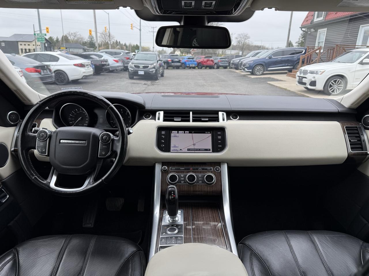 2014 Land Rover Range Rover Sport HSE Photo
