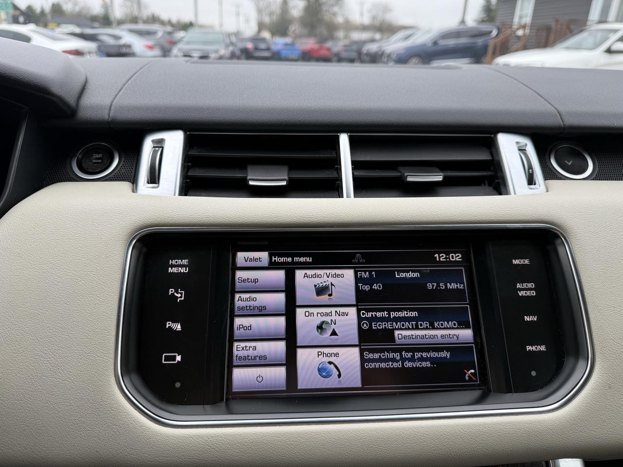2014 Land Rover Range Rover Sport HSE Photo