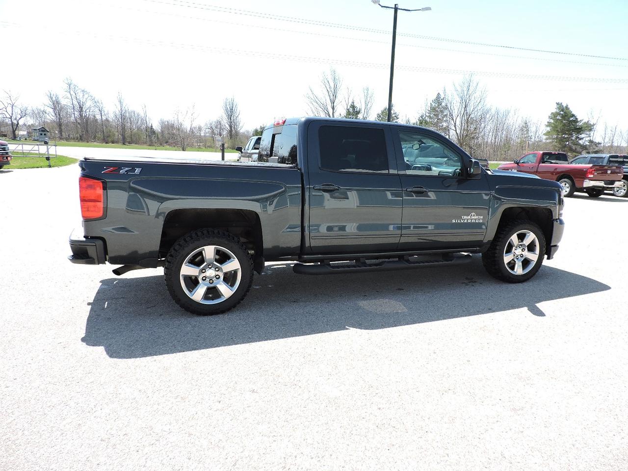 2018 Chevrolet Silverado 1500 LT True North 5.3L 4X4 Z71 152000 KMS Photo4