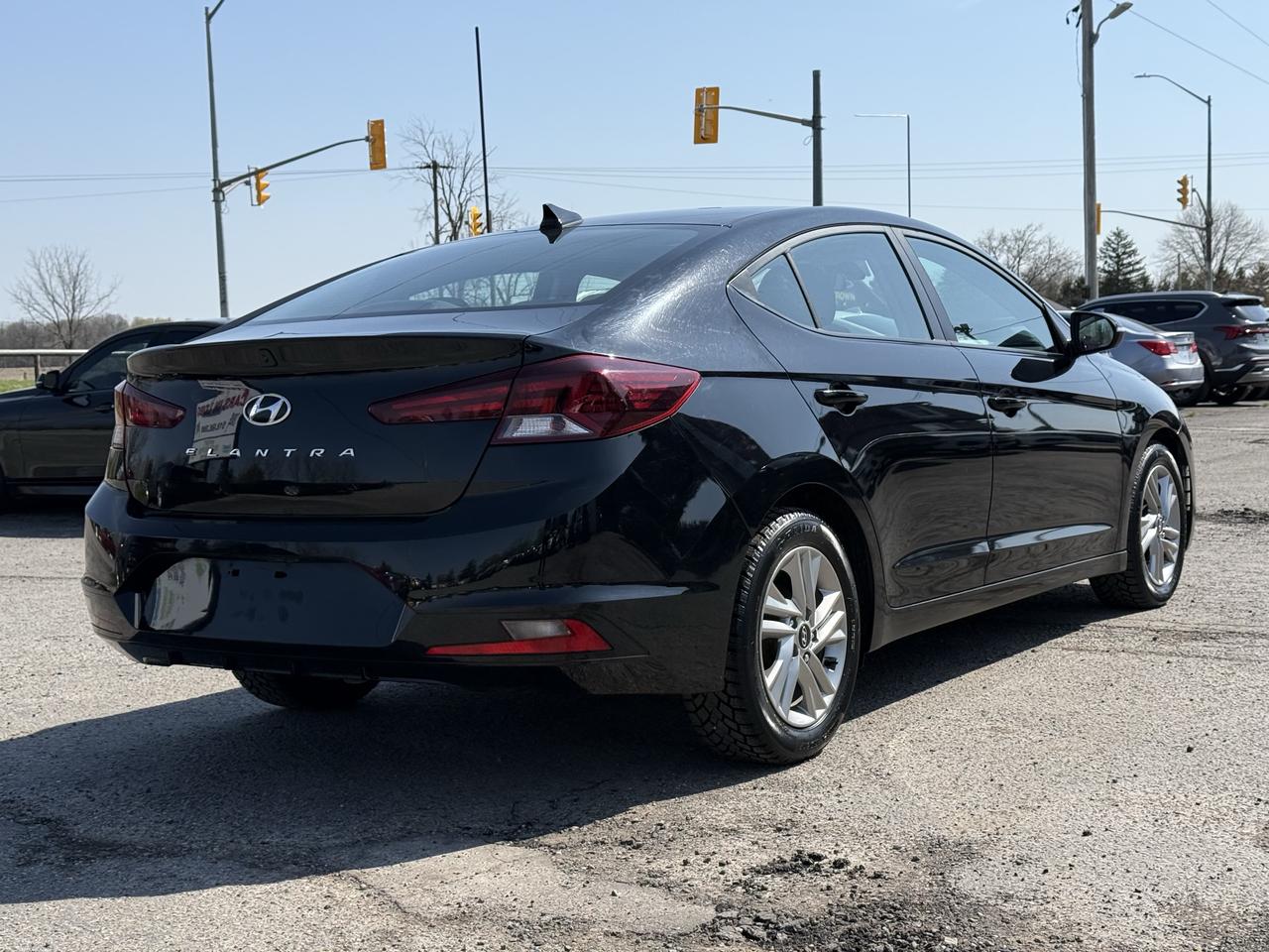 2020 Hyundai Elantra Preferred w/Sun & Safety Package Photo