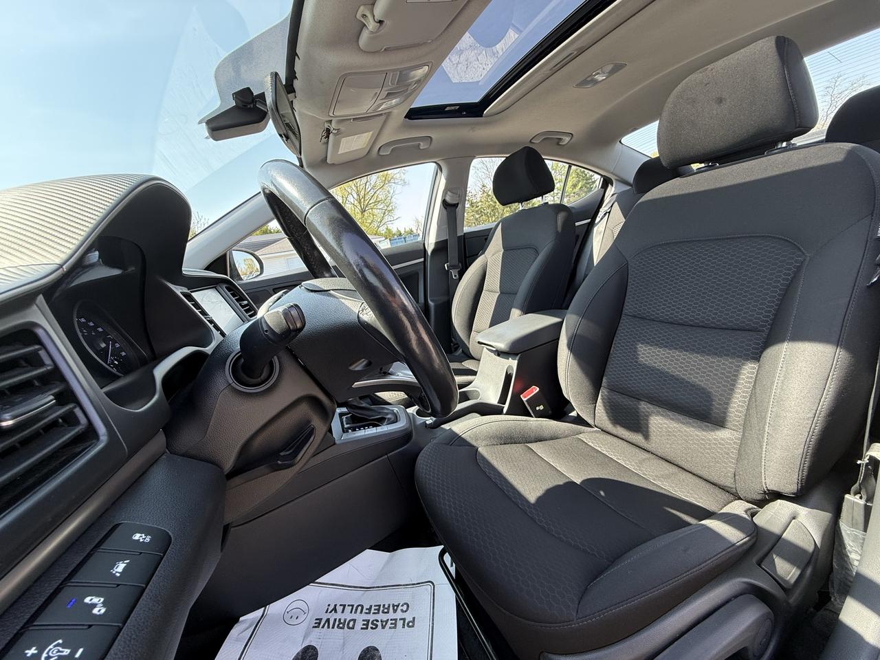 2020 Hyundai Elantra Preferred w/Sun & Safety Package Photo