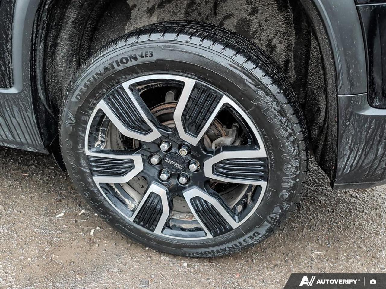 2021 GMC Acadia SLE  - Heated Seats -  Power Liftgate Photo