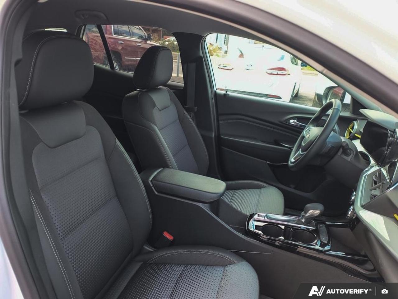 2024 Chevrolet Trax LT  - Low Mileage Photo