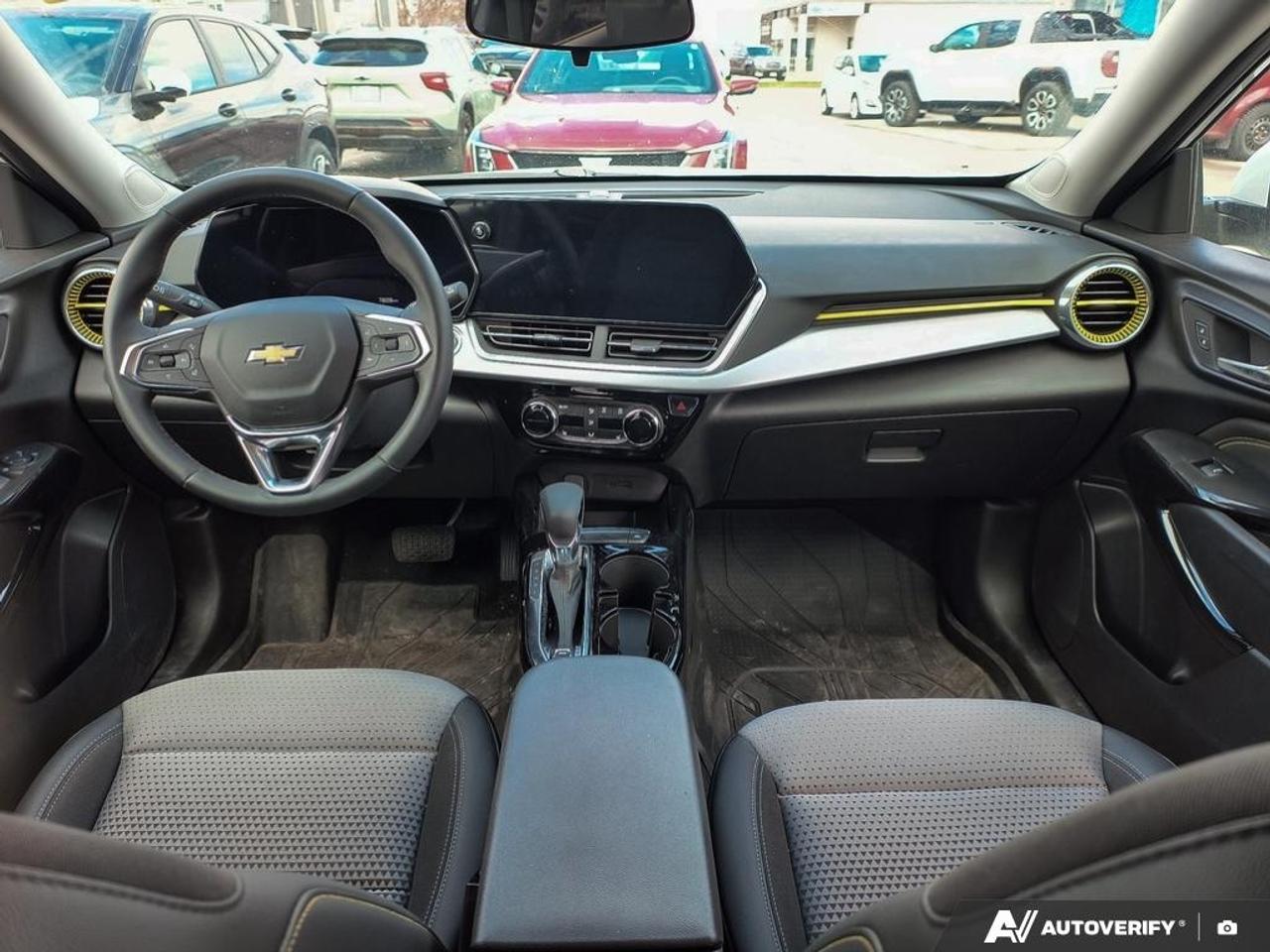 2024 Chevrolet Trax LT  - Low Mileage Photo