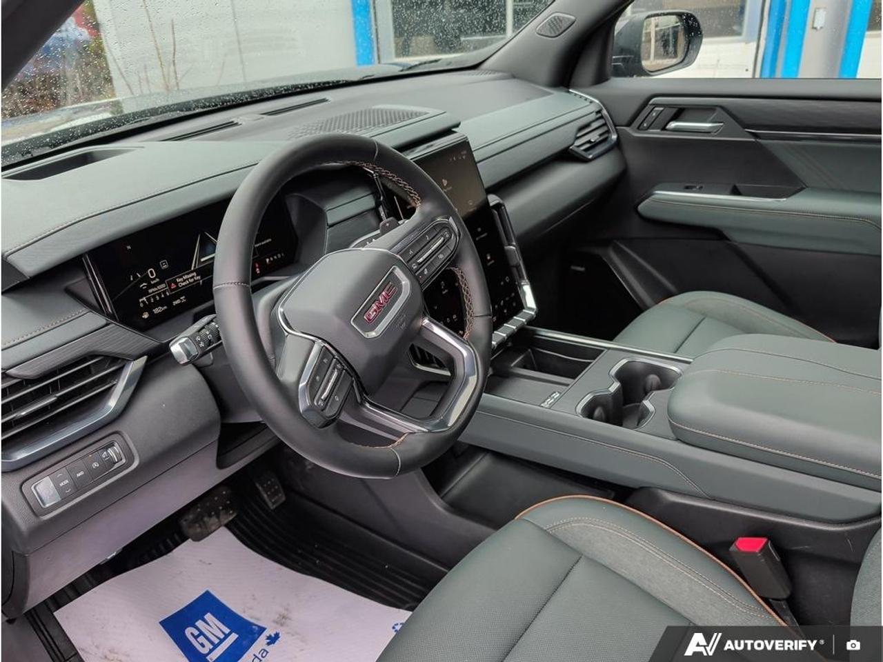 2025 GMC Acadia AT4  - Tow Package - Low Mileage Photo