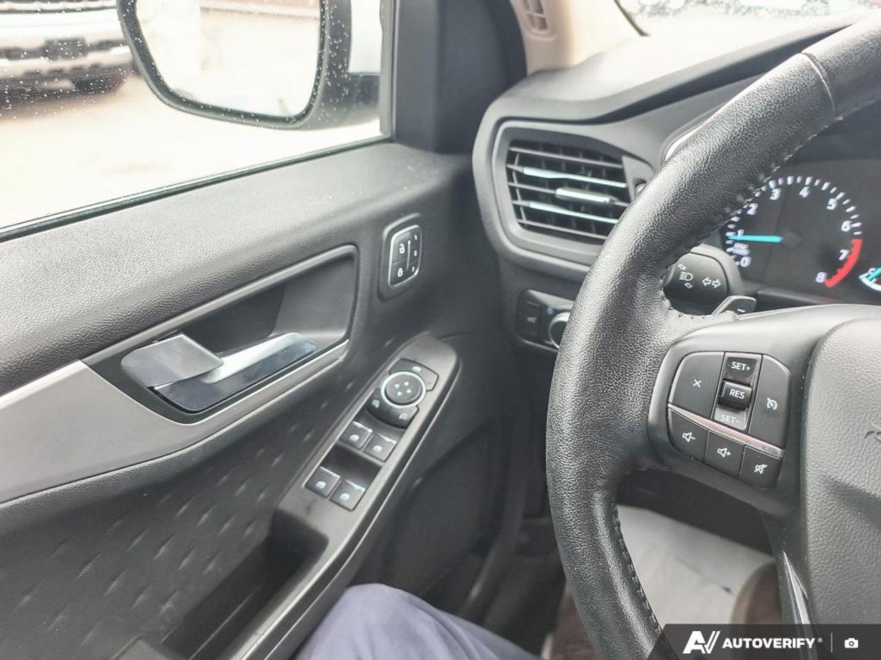 2020 Ford Escape SEL 4WD  - Power Liftgate -  Park Assist Photo