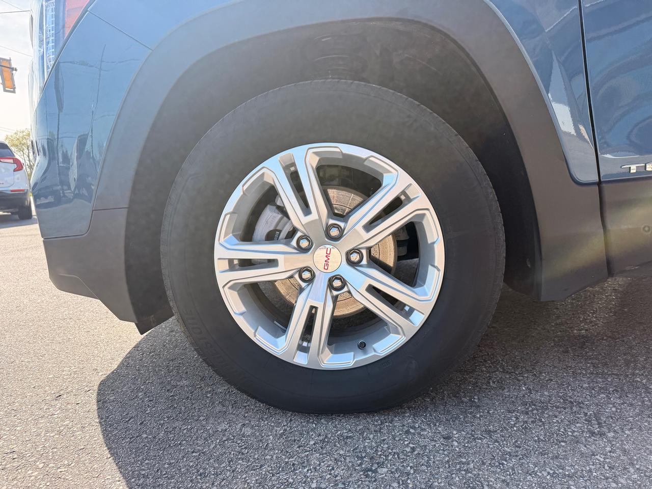 2024 GMC Terrain SLE Photo