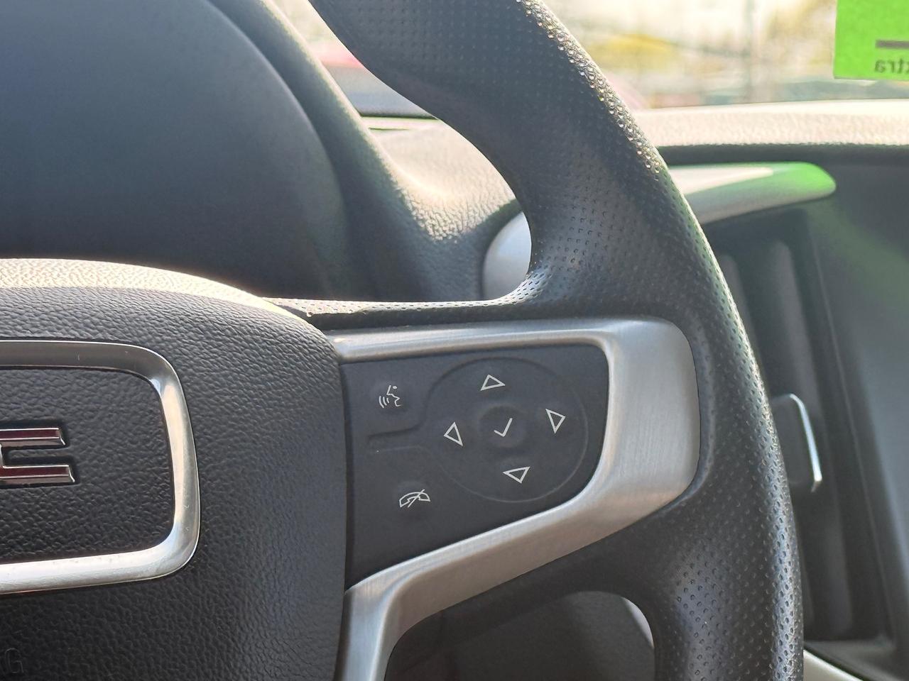 2024 GMC Terrain SLE Photo