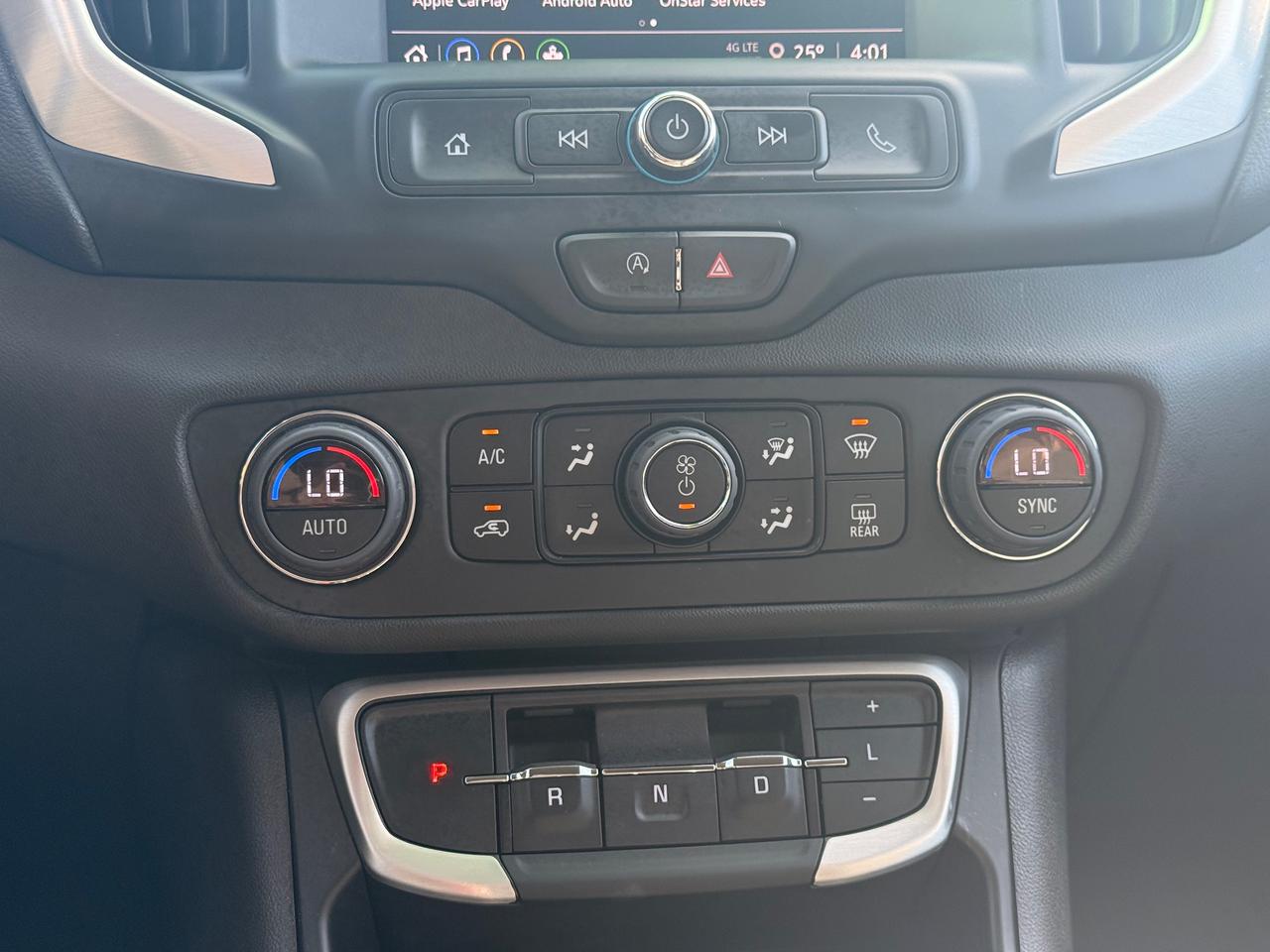 2024 GMC Terrain SLE Photo