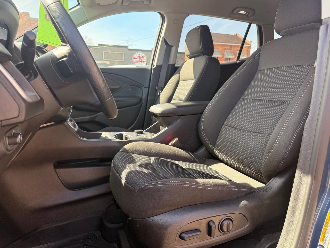 2024 GMC Terrain SLE Photo