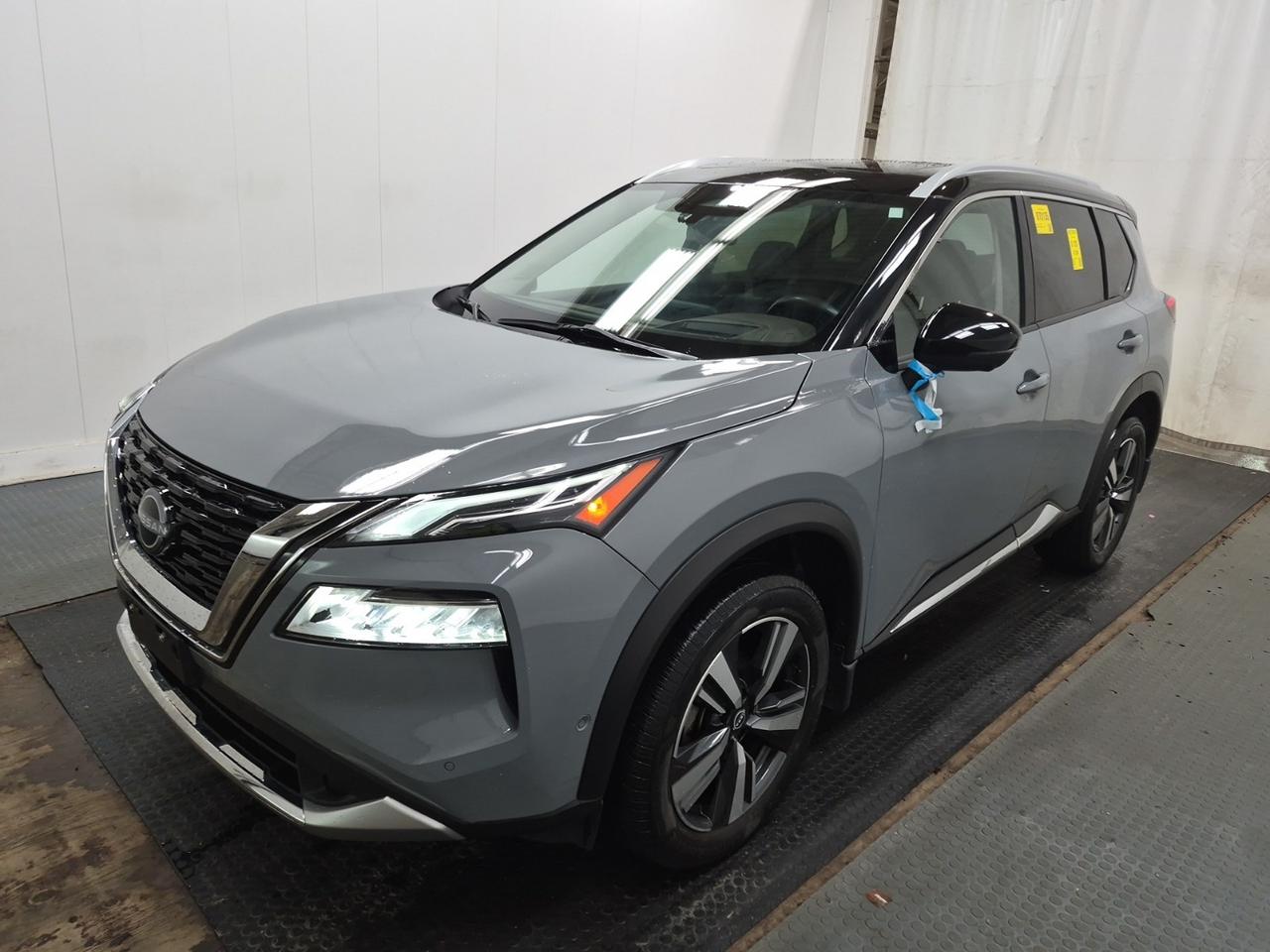 2023 Nissan Rogue Platinum Photo0