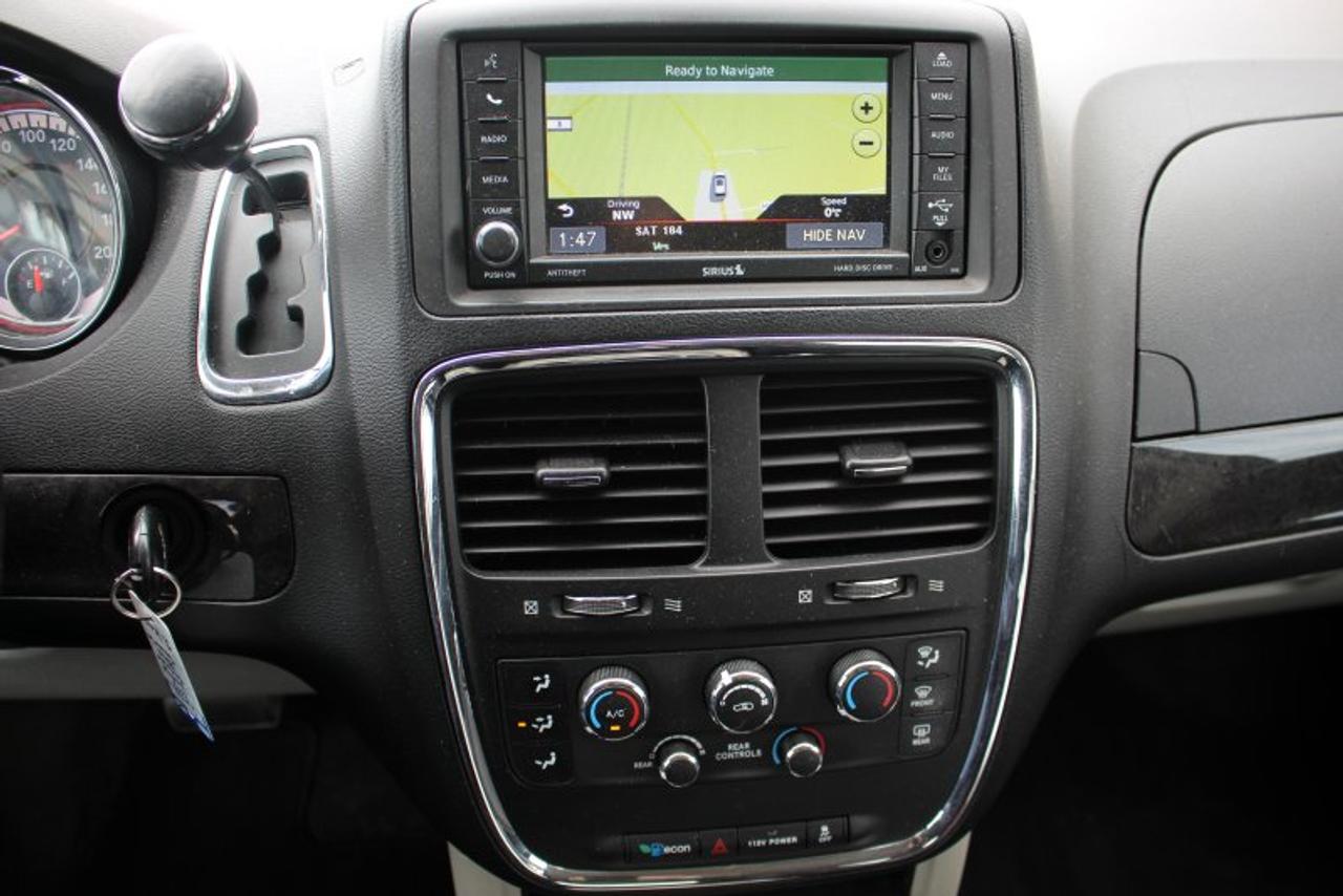 2013 Dodge Grand Caravan Savaria*Wheelchair Accessible*Bluetooth*Rear Cam*N Photo