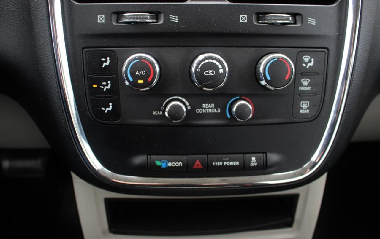 2013 Dodge Grand Caravan Savaria*Wheelchair Accessible*Bluetooth*Rear Cam*N Photo