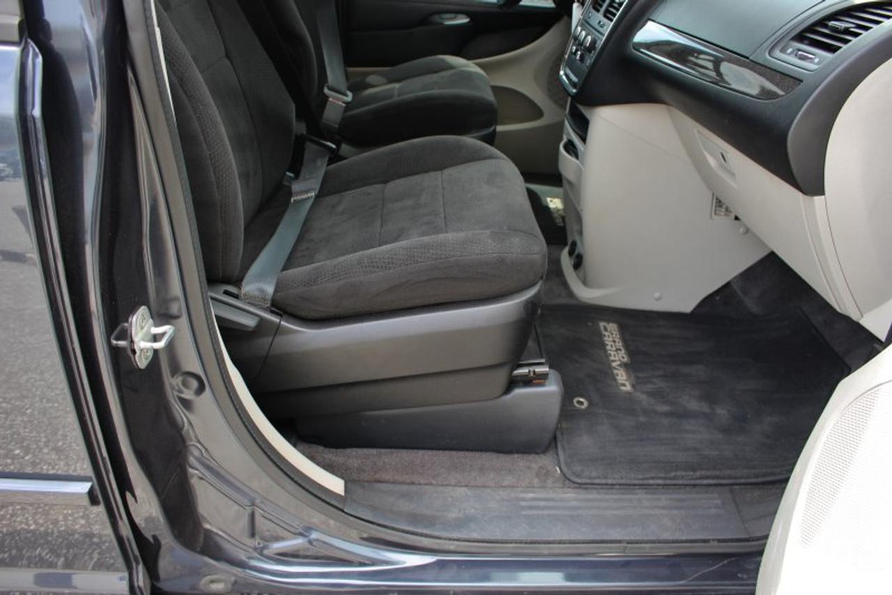 2013 Dodge Grand Caravan Savaria*Wheelchair Accessible*Bluetooth*Rear Cam*N Photo