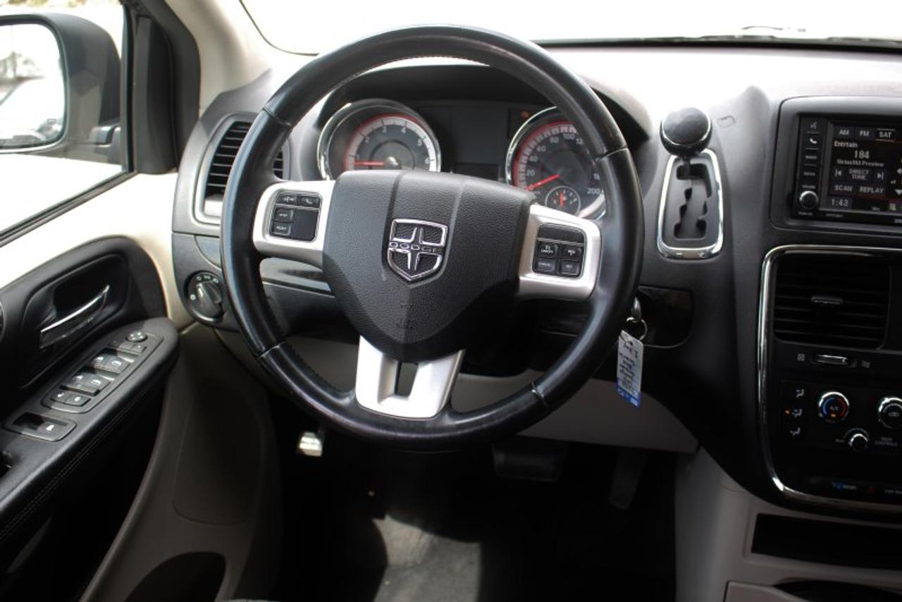 2013 Dodge Grand Caravan Savaria*Wheelchair Accessible*Bluetooth*Rear Cam*N Photo