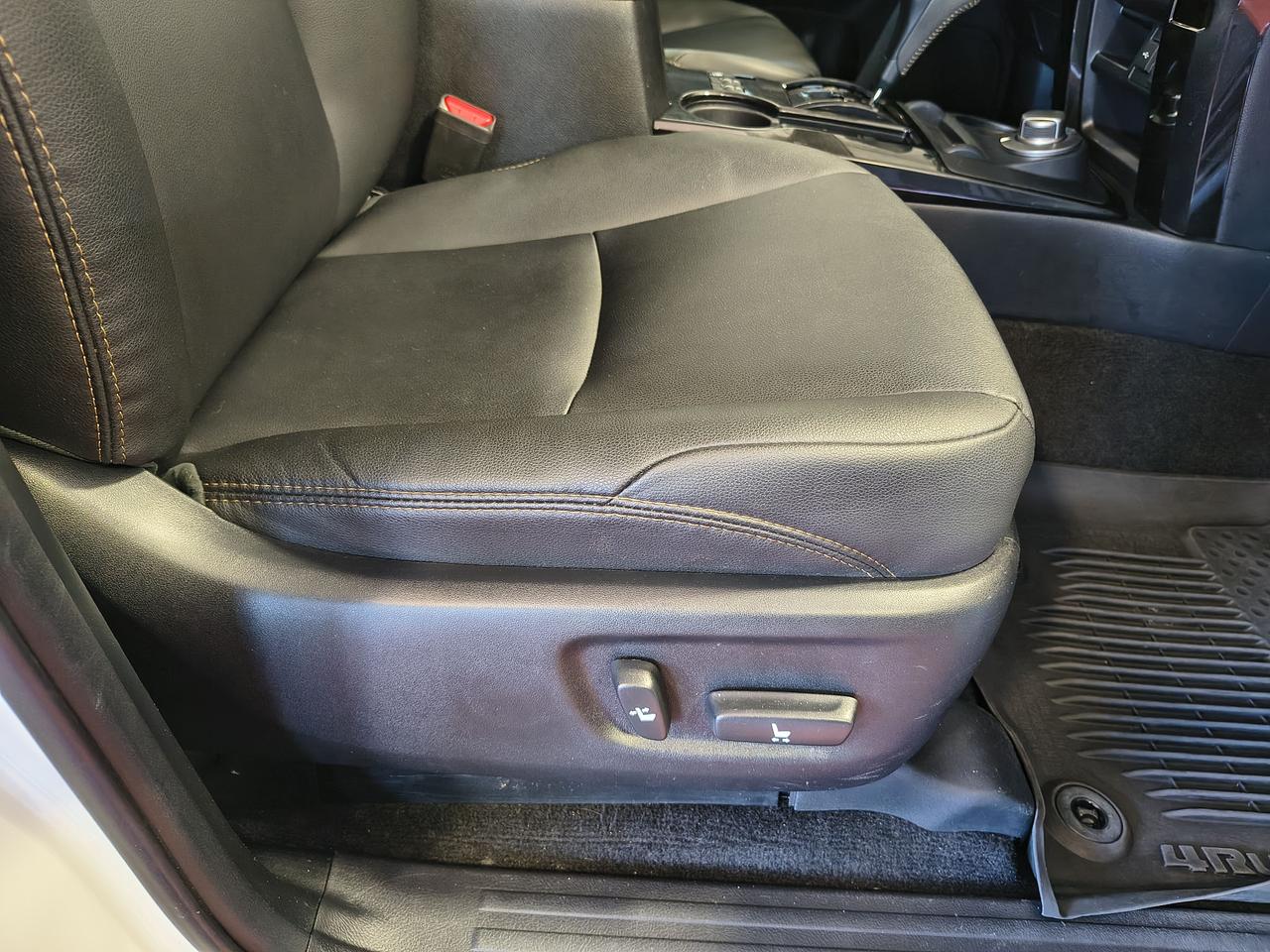 2023 Toyota 4Runner Runner 40th Photo0