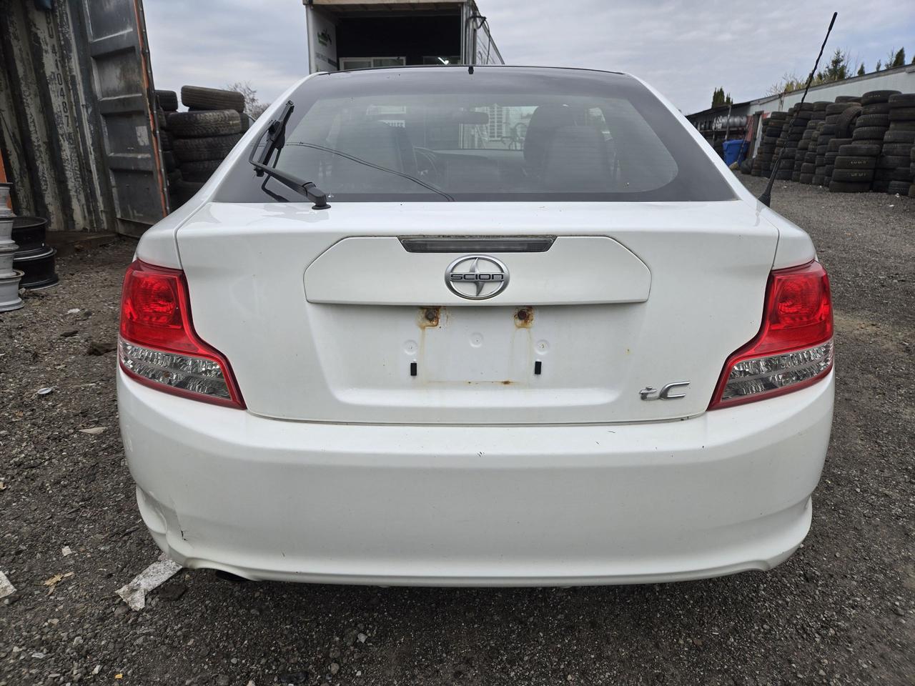 2013 Scion tC  Photo