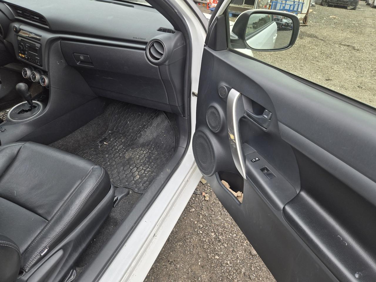 2013 Scion tC  - Photo #10