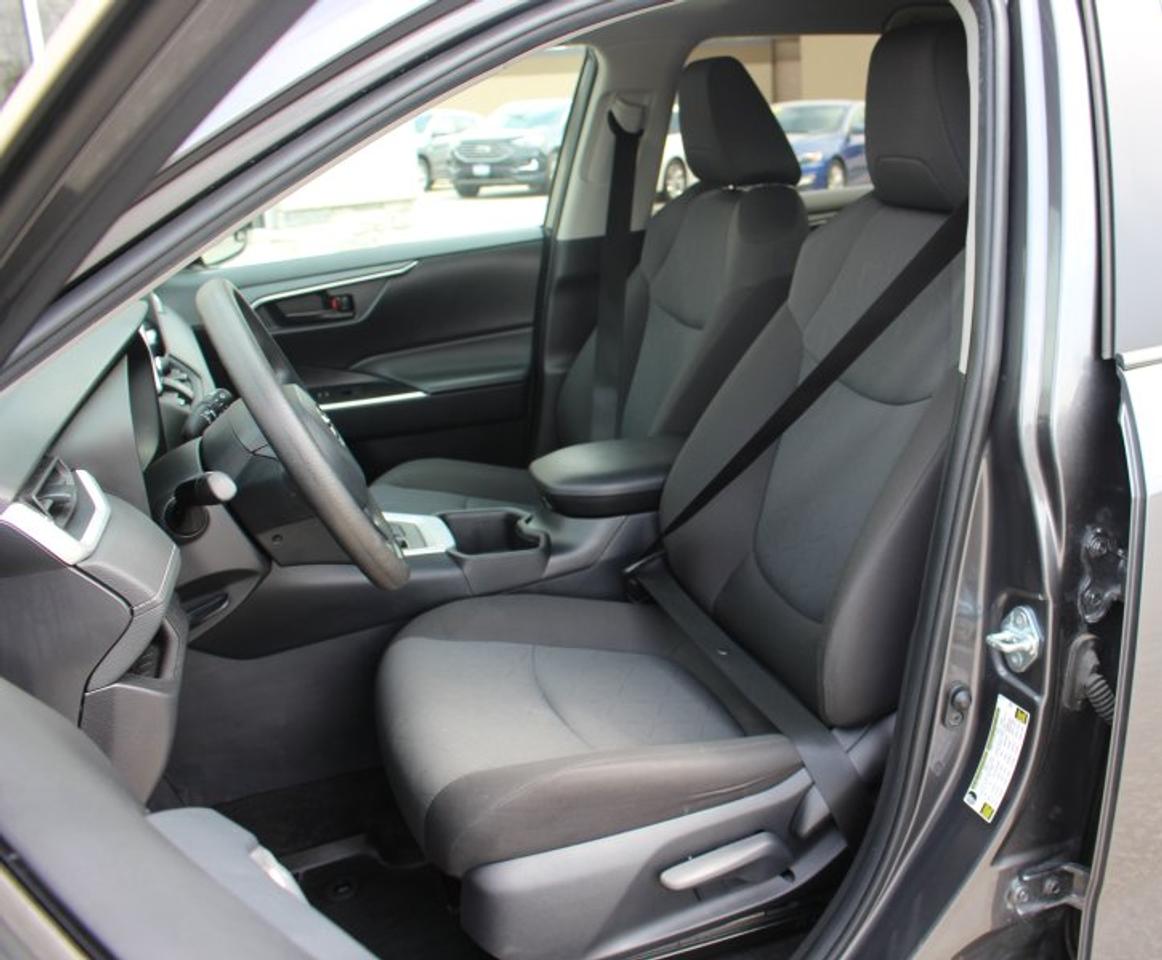 2024 Toyota RAV4 LE*AWD*Heated Seats*Bluetooth*Rear Cam*2.5L-4cyl Photo