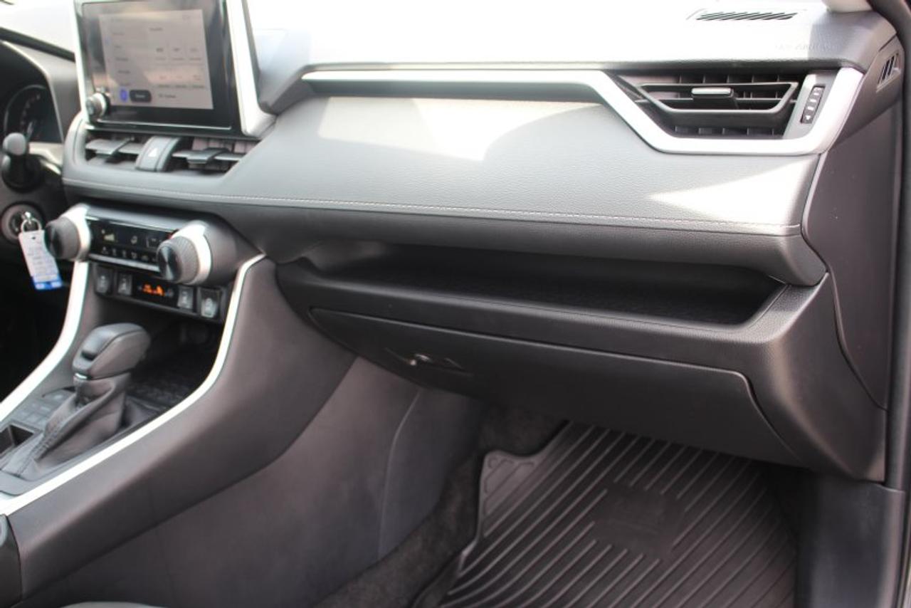 2024 Toyota RAV4 LE*AWD*Heated Seats*Bluetooth*Rear Cam*2.5L-4cyl Photo