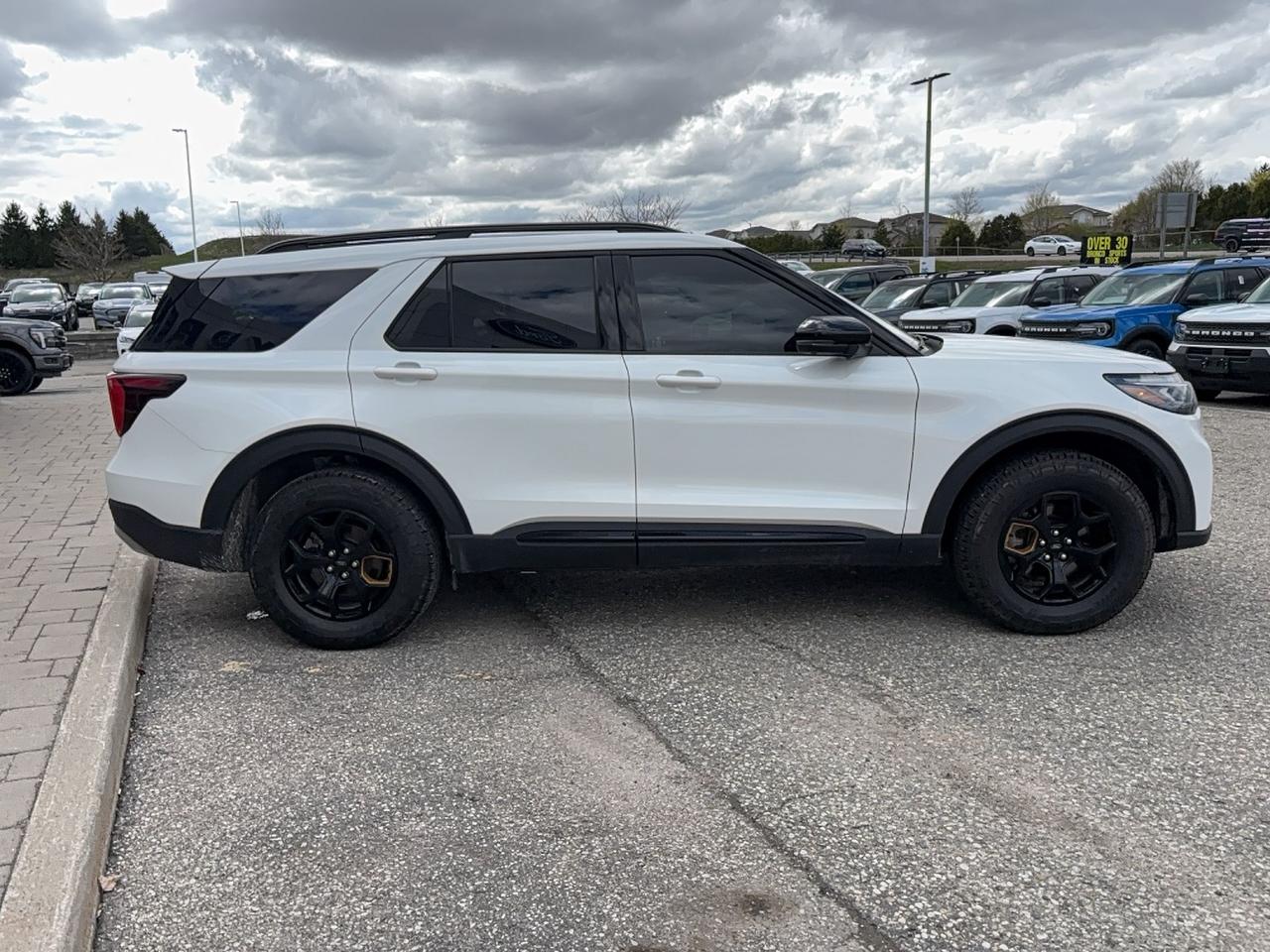 2026 Ford Explorer RARE TREMOR! LOADED WITH TECH, 3L ECOBOOST 440HP! Photo3