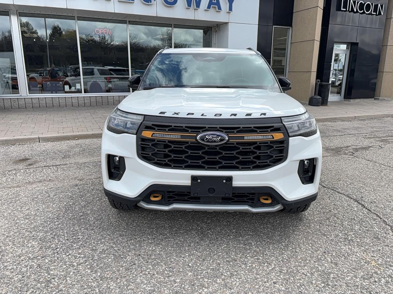 2026 Ford Explorer RARE TREMOR! LOADED WITH TECH, 3L ECOBOOST 440HP! Photo1