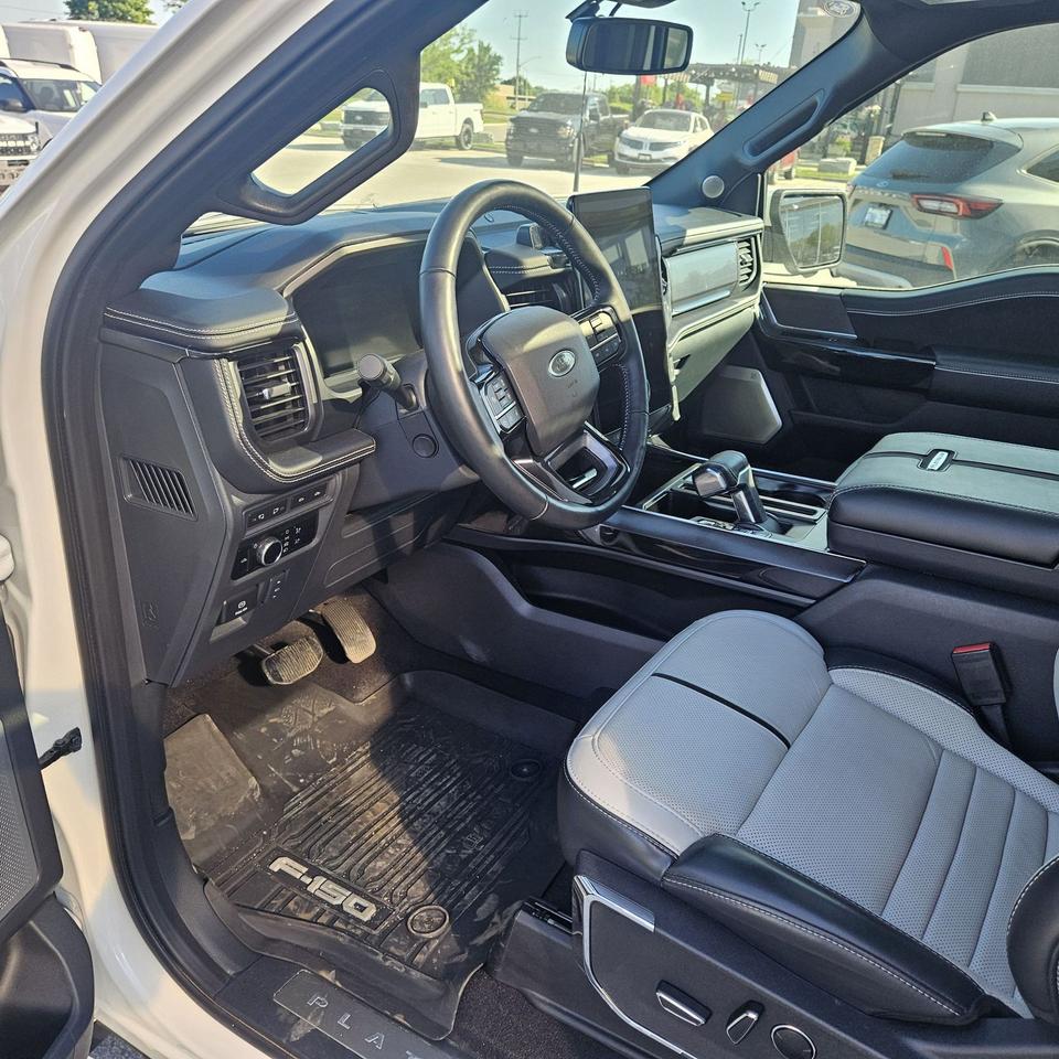 2023 Ford F-150 PLATINUM! EXTENDED RANGE BATTERY! TOW TECH PACK! Photo