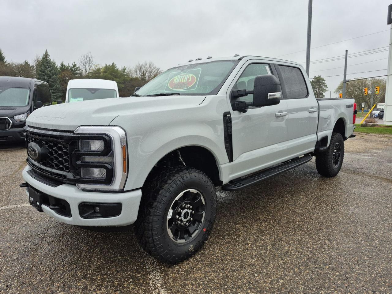 2026 Ford F-250 XLT, PREMIUM PKG, TREMOR OFF ROAD PKG, MOONROOF Photo