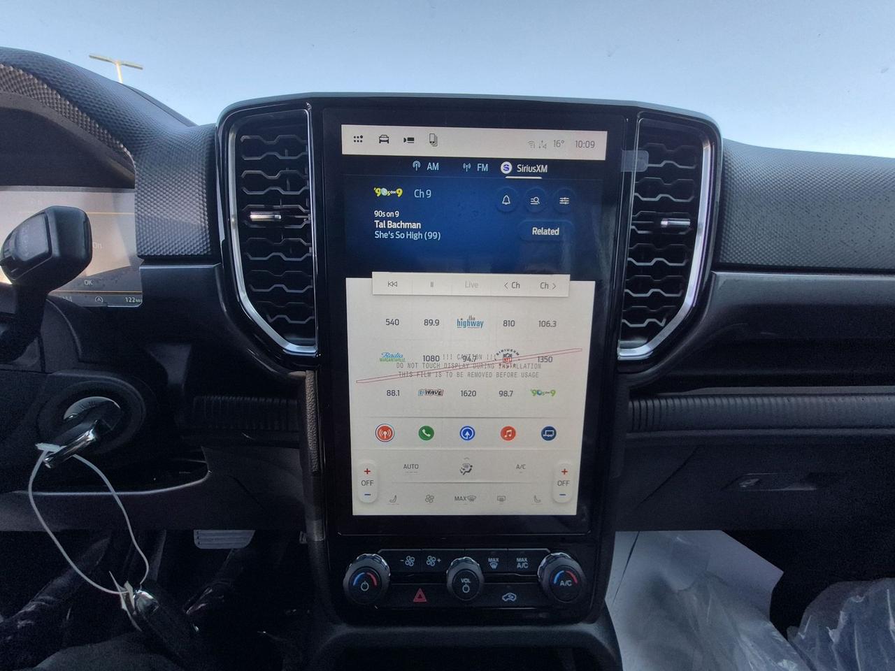 2026 Ford Ranger XLT, BLACK PKG, SPRAY-IN BEDLINER Photo