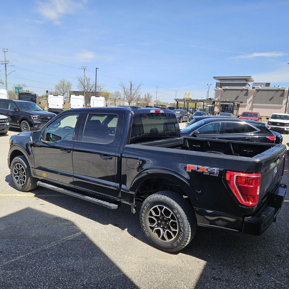 2021 Ford F-150 XLT, 5L, FX4 PACK, TAILGATE STEP, LOCAL TRADE Photo