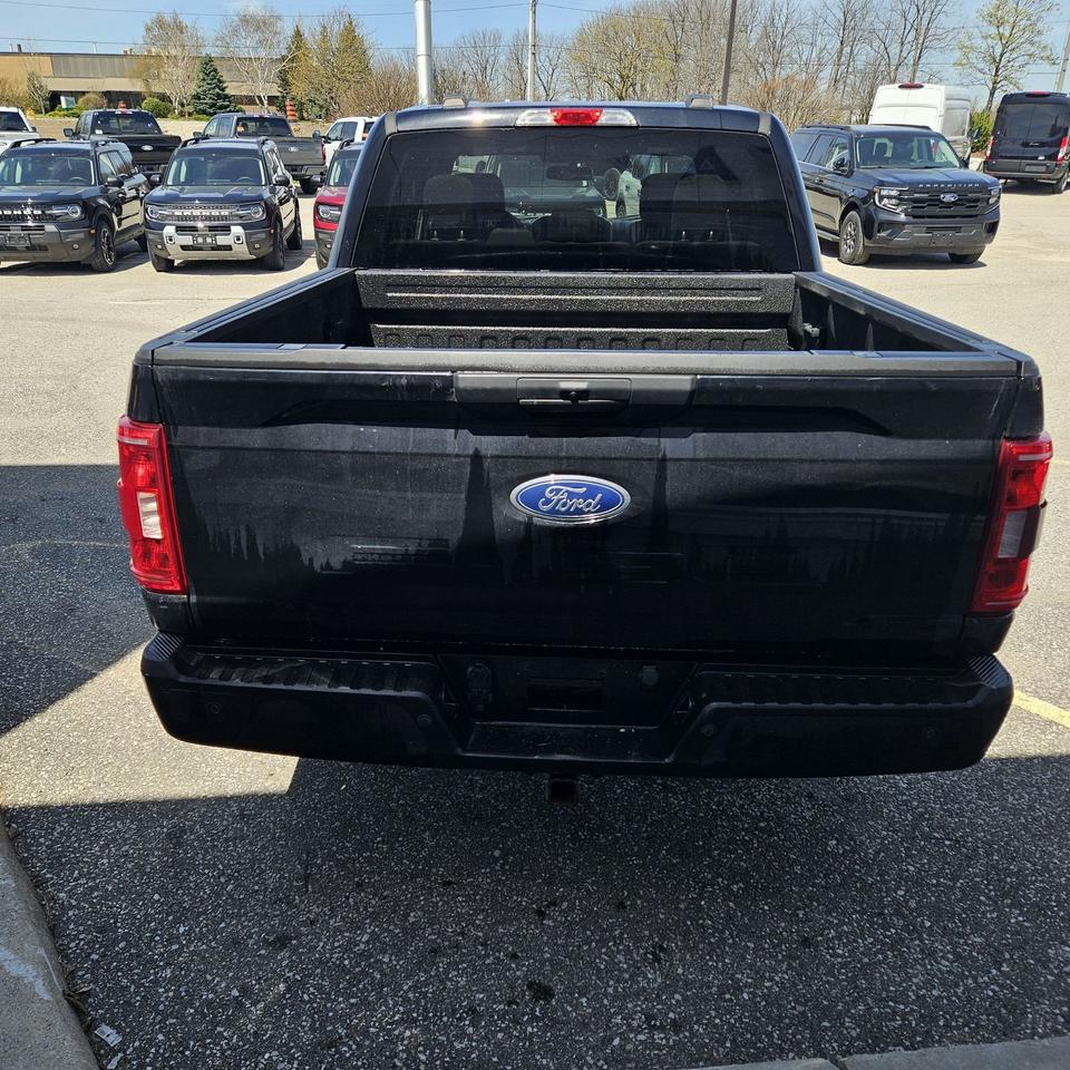 2021 Ford F-150 XLT, 5L, FX4 PACK, TAILGATE STEP, LOCAL TRADE Photo