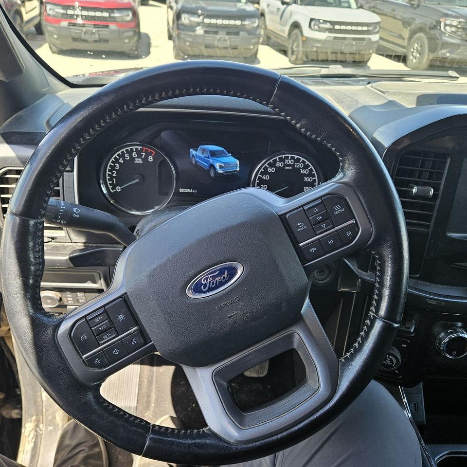 2021 Ford F-150 XLT, 5L, FX4 PACK, TAILGATE STEP, LOCAL TRADE Photo