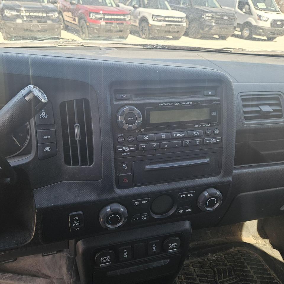 2010 Honda Ridgeline LOCAL TRADE, V6, LEATHER, MOON, EX-L, AS TRADED! Photo