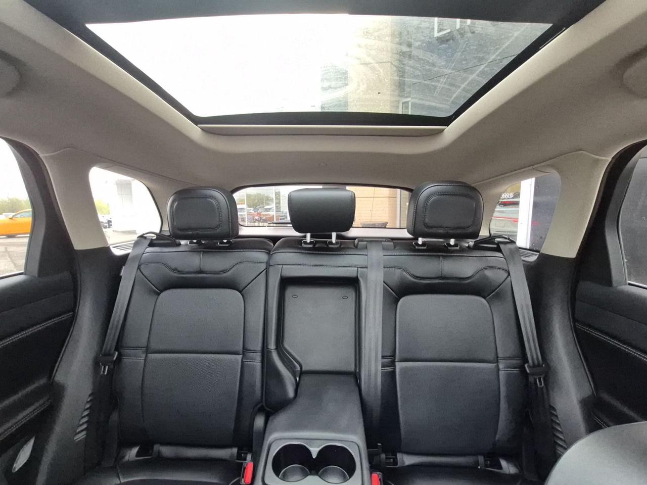 2026 Lincoln Corsair LEATHER, MOONROOF, TECH PACK! RESERVE! Photo