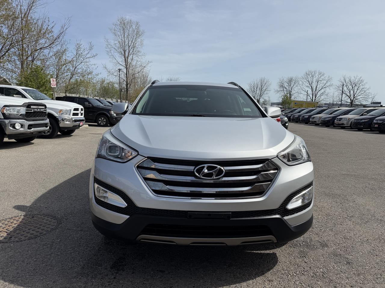 2014 Hyundai Santa Fe Sport Premium | Two Sets of Wheels Photo