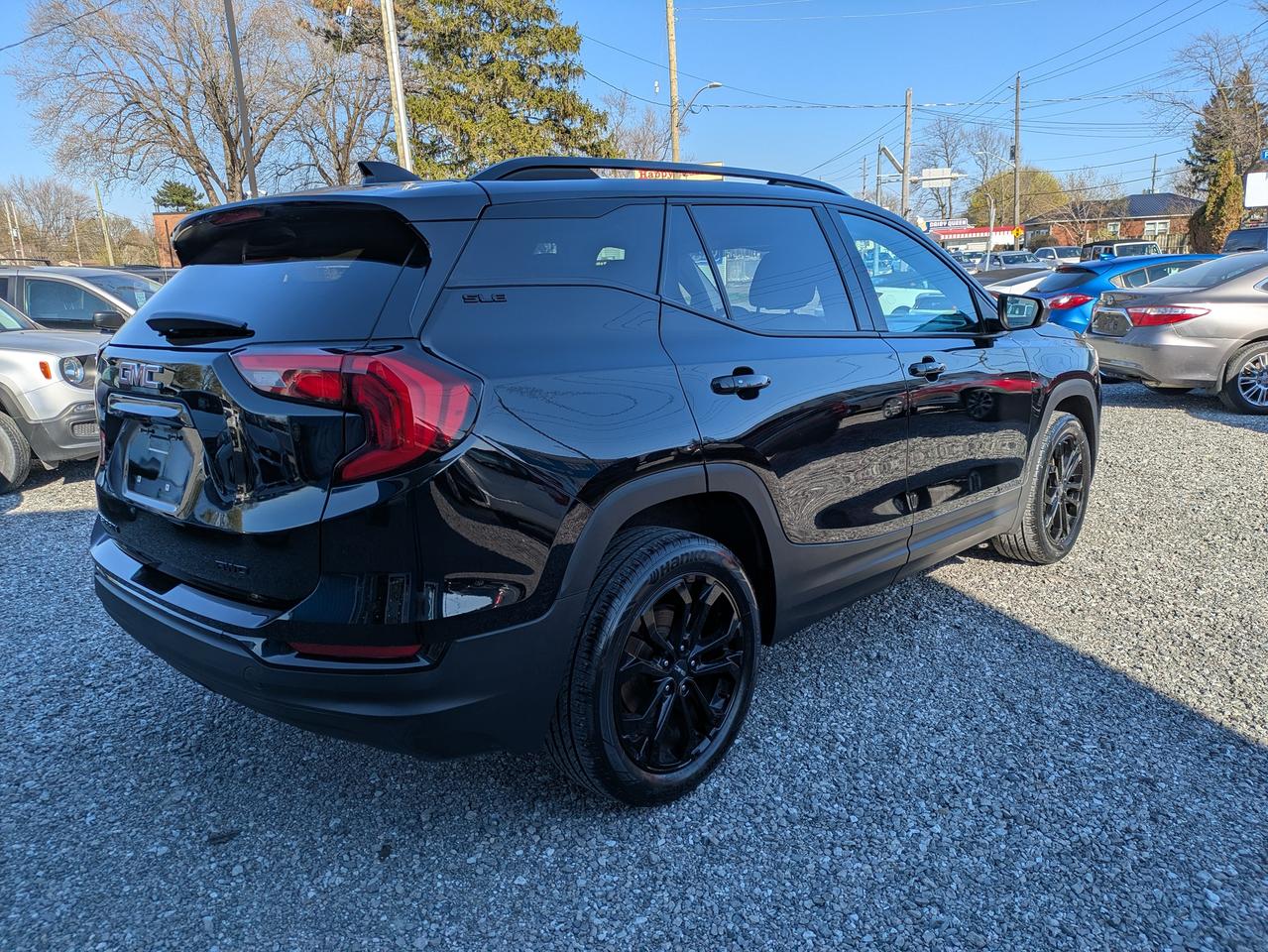 2019 GMC Terrain AWD 4DR SLE Photo4