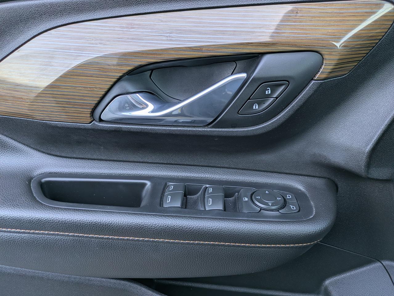 2019 GMC Terrain AWD 4DR SLE Photo