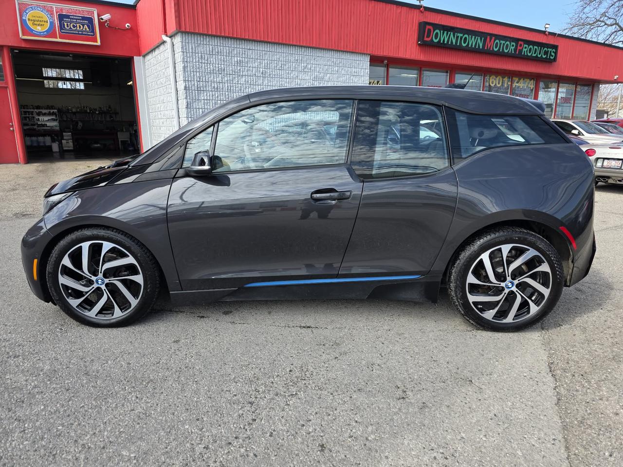 2015 BMW i3 Range Extender Photo2