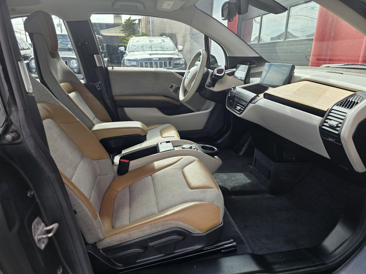 2015 BMW i3 Range Extender Photo