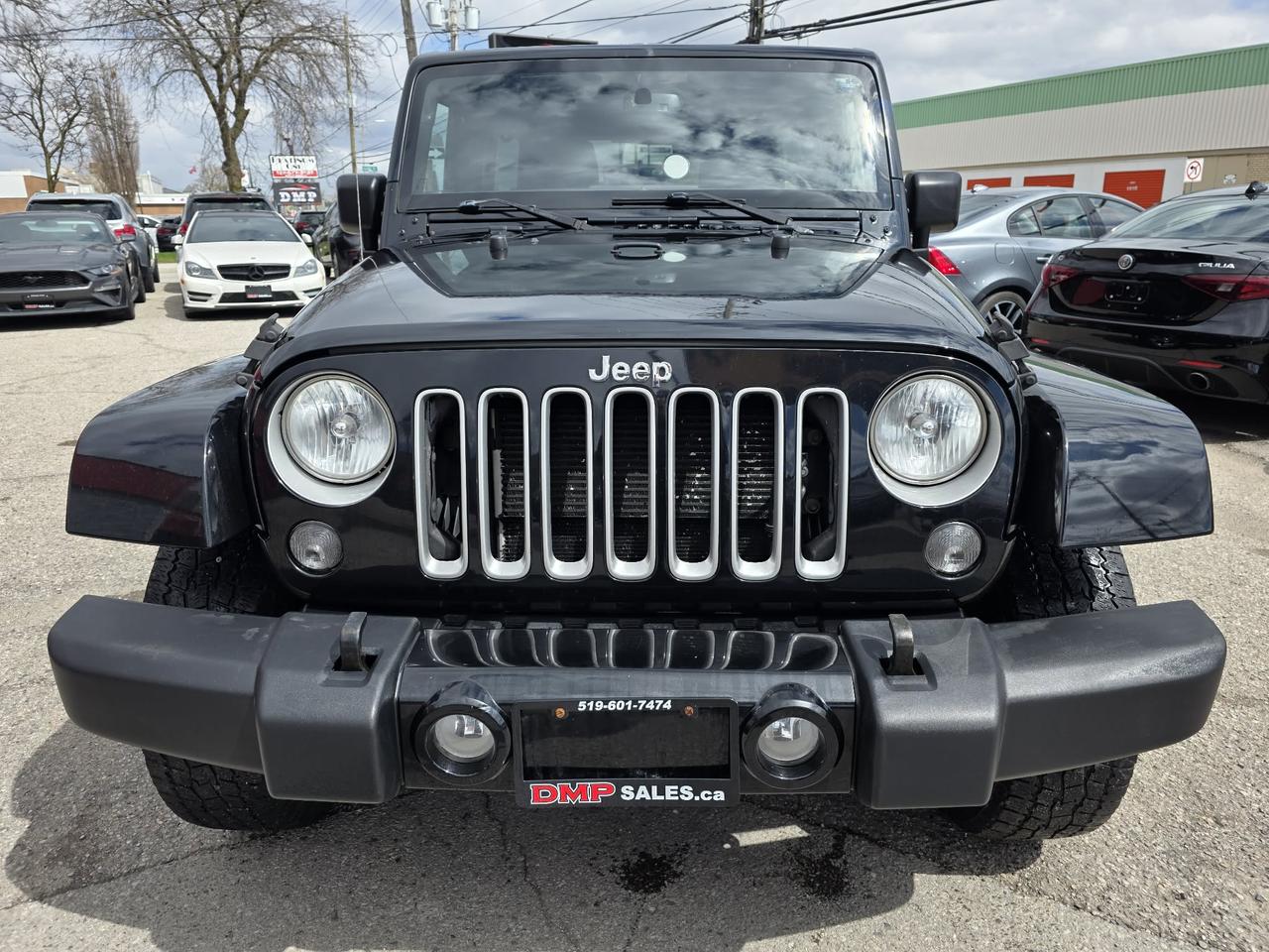 2016 Jeep Wrangler Unlimited Sahara Photo
