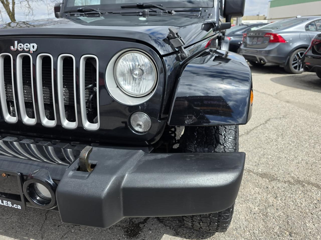 2016 Jeep Wrangler Unlimited Sahara Photo